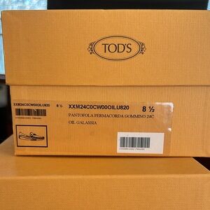 TOD'S driving moccasin